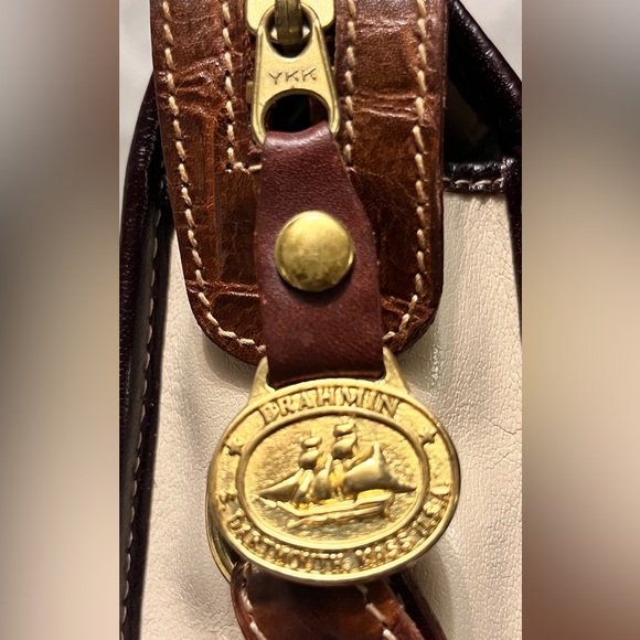 BRAHMIN Croc embossed leather multifunctional Shoulder/Crossbody/clutch bag - Picture 11 of 14